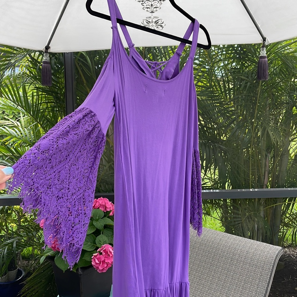 Colleen Lopez Dress with lace bell sleeves. Size S - Picture 2 of 3